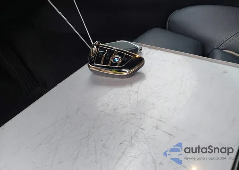 2018 BMW 540I из США, поврежденный, VIN WBAJE5C51JWA98514